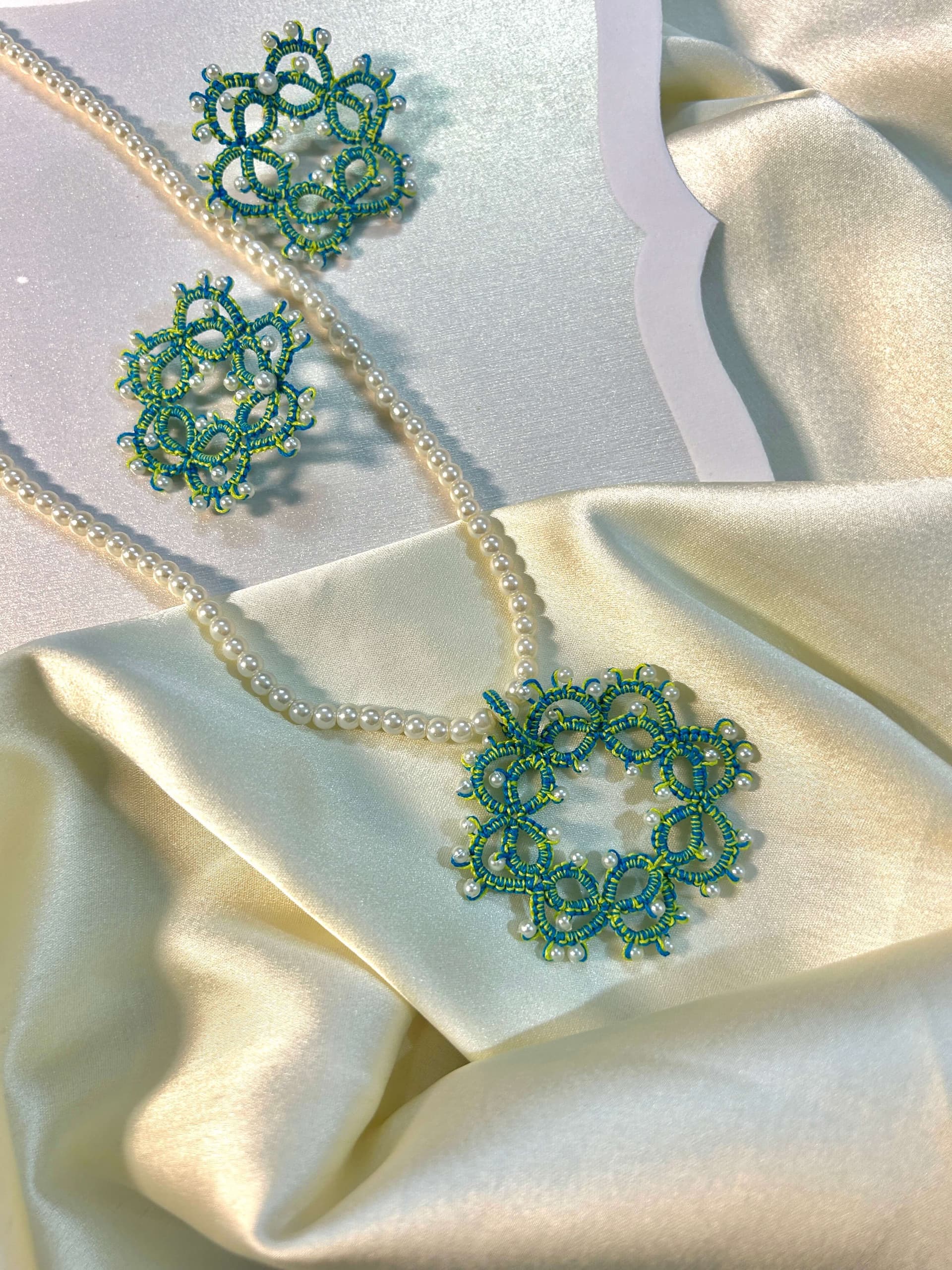 Pendant Set